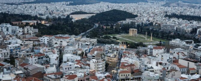 αποζημιώσεις Αδήλωτα τετραγωνικά