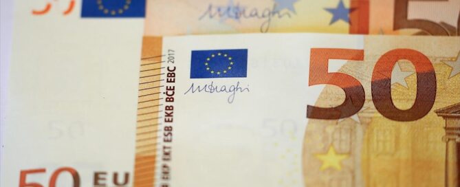 Εισφορά αλληλεγγύης Επιστρεπτέα Προκαταβολή Ποια μέτρα στήριξης παραμένουν στο τραπέζι Παράταση