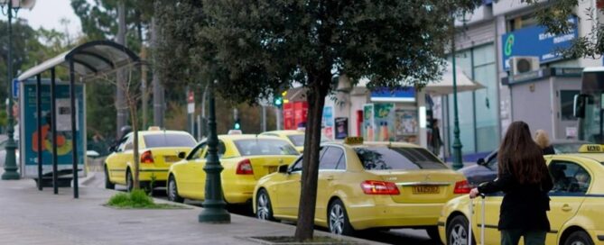 Ταξί: Αιτήσεις έως 15/4 για αποζημίωση ειδικού