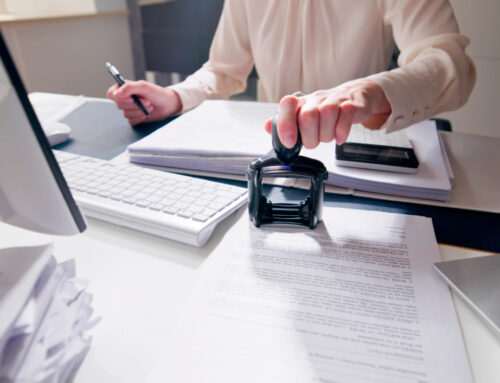 Τέλος το «κυνηγητό» εγγράφων: Δηλώσεις αντί για πιστοποιητικά στο Δημόσιο